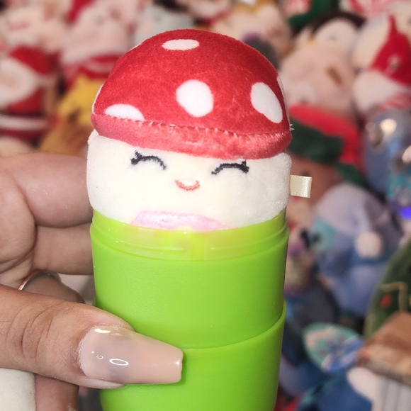 SAKINA - Red Mushroom โ๏ธ The BEST Squad Micro Mallows!! Original Squishmallow - Picture 3 of 9